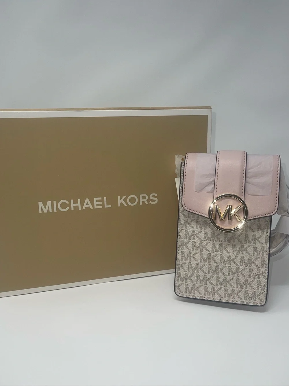 MICHAEL KORS Pale Pink Leather Mini Crossbody Wallet